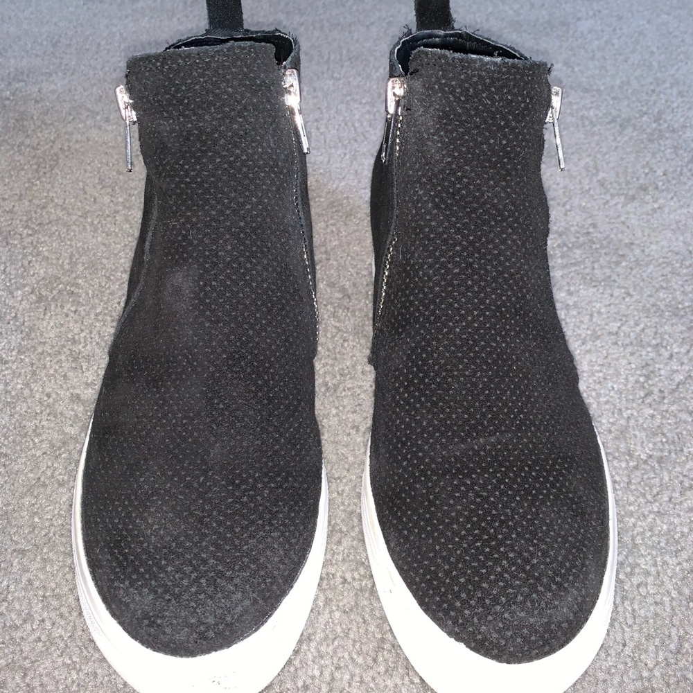 Steve Madden platform shoes